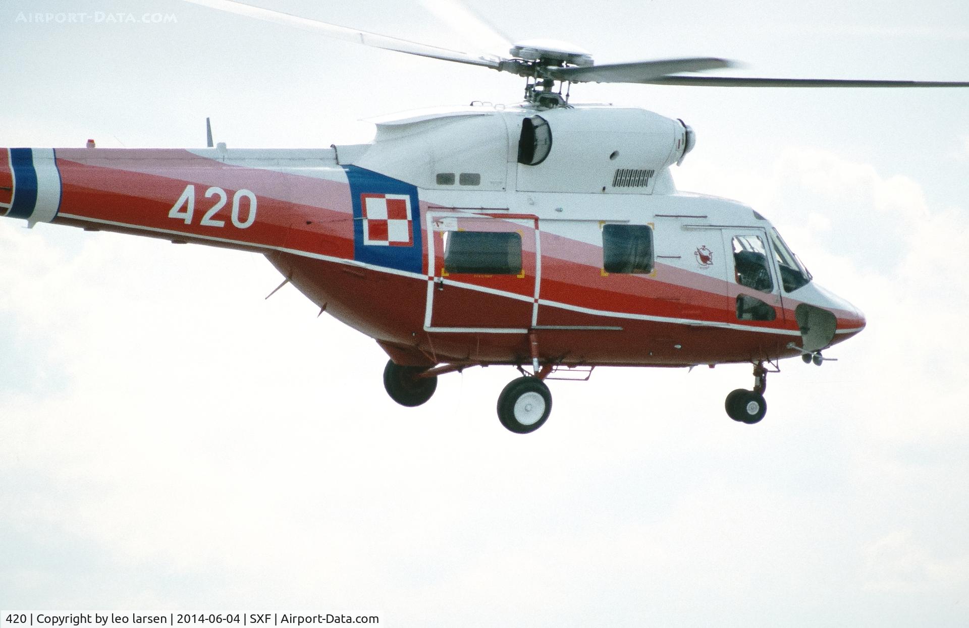 420, PZL-Swidnik W-3A Sokol C/N 300420, Berlin Air Show 4.6.199