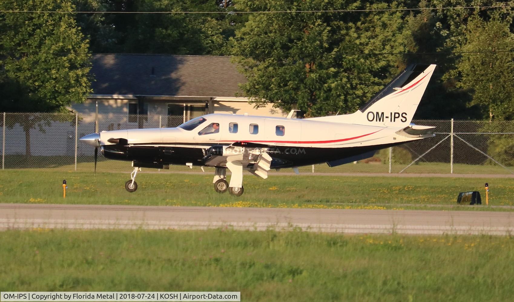 OM-IPS, 2005 Socata TBM-700 C/N 326, TBM-700