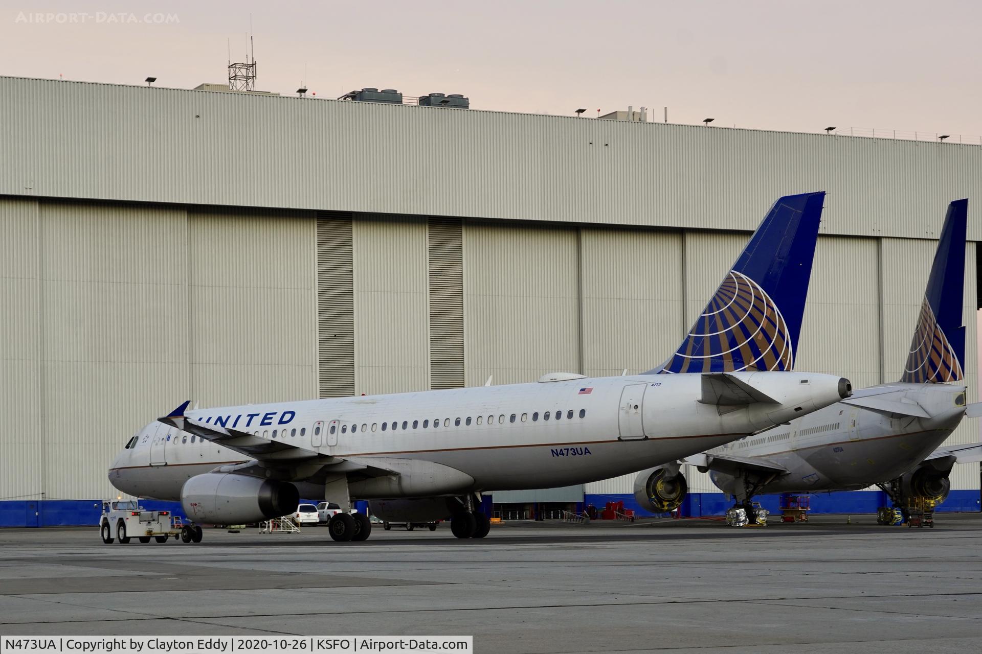 N473UA, 2001 Airbus A320-232 C/N 1469, SFO 2020.