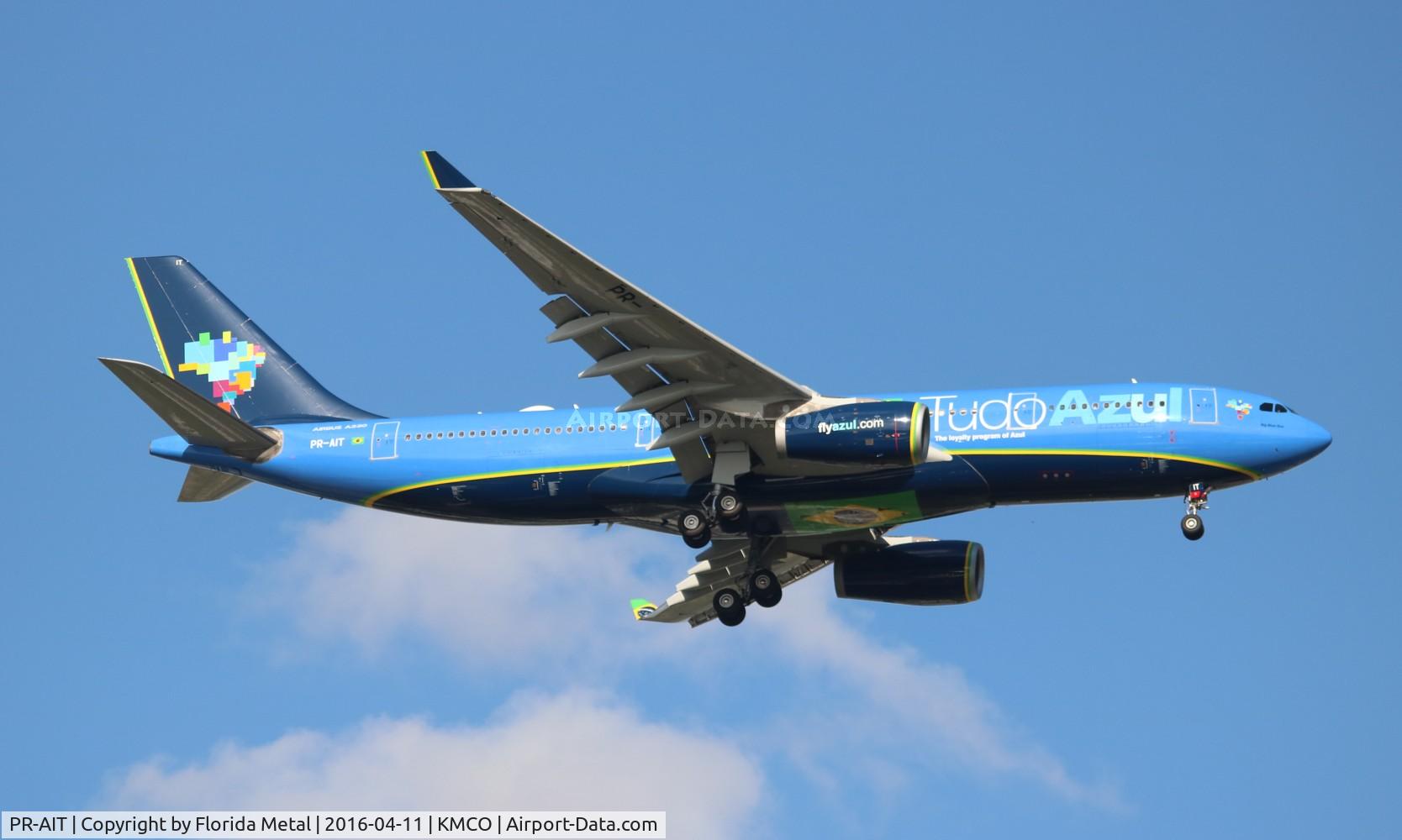 PR-AIT, 2003 Airbus A330-243 C/N 529, Azul Special