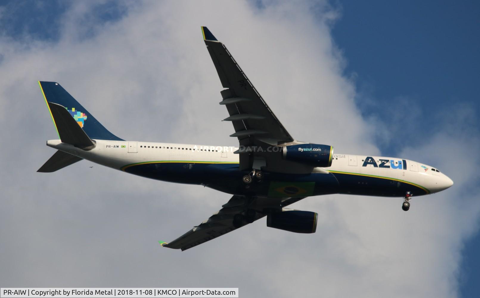 PR-AIW, 2002 Airbus A330-243 C/N 462, Azul A330-243