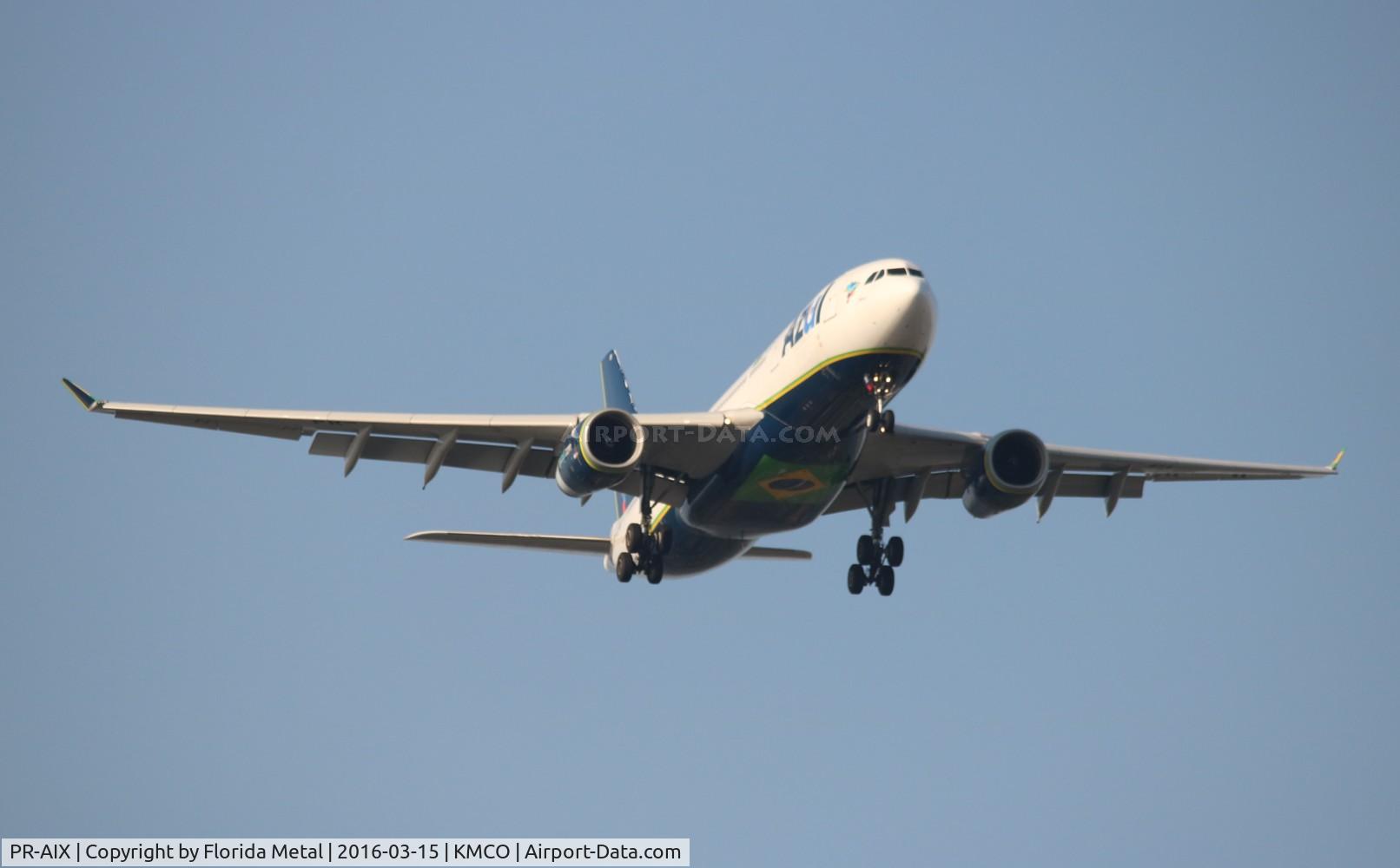 PR-AIX, 2000 Airbus A330-243 C/N 372, Azul A330-243