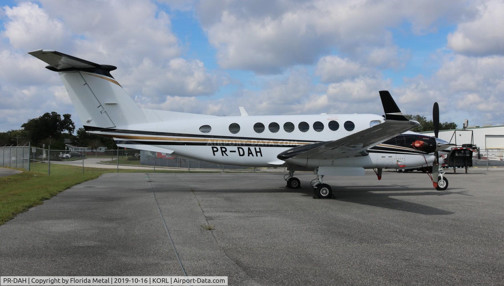 PR-DAH, Raytheon Beechcraft King Air 350 C/N FL-481, King air 350