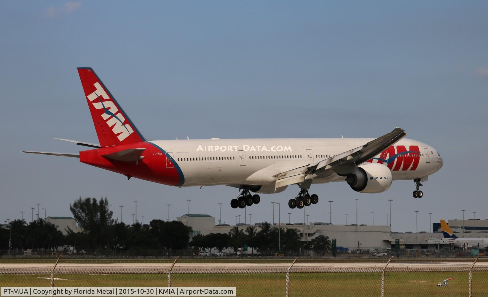 PT-MUA, 2008 Boeing 777-32W/ER C/N 37664, TAM 777-300ER