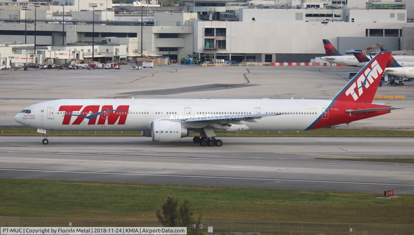 PT-MUC, 2008 Boeing 777-32W/ER C/N 37666, TAM 777-300ER