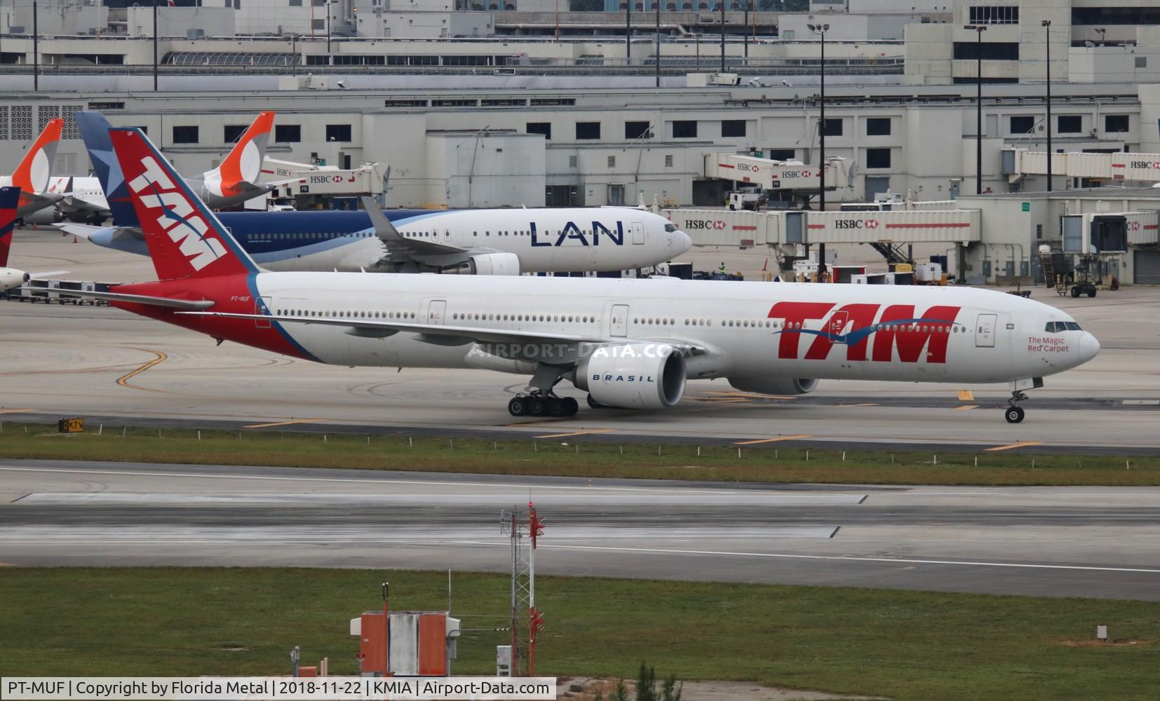 PT-MUF, 2012 Boeing 777-32W/ER C/N 38887, TAM 777-300ER