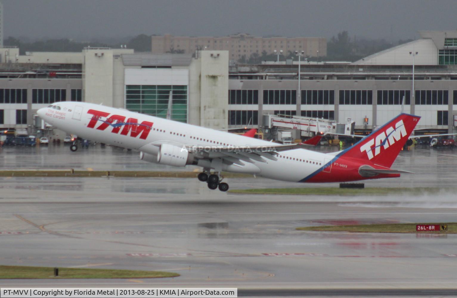 PT-MVV, 2011 Airbus A330-223 C/N 1221, TAM A330