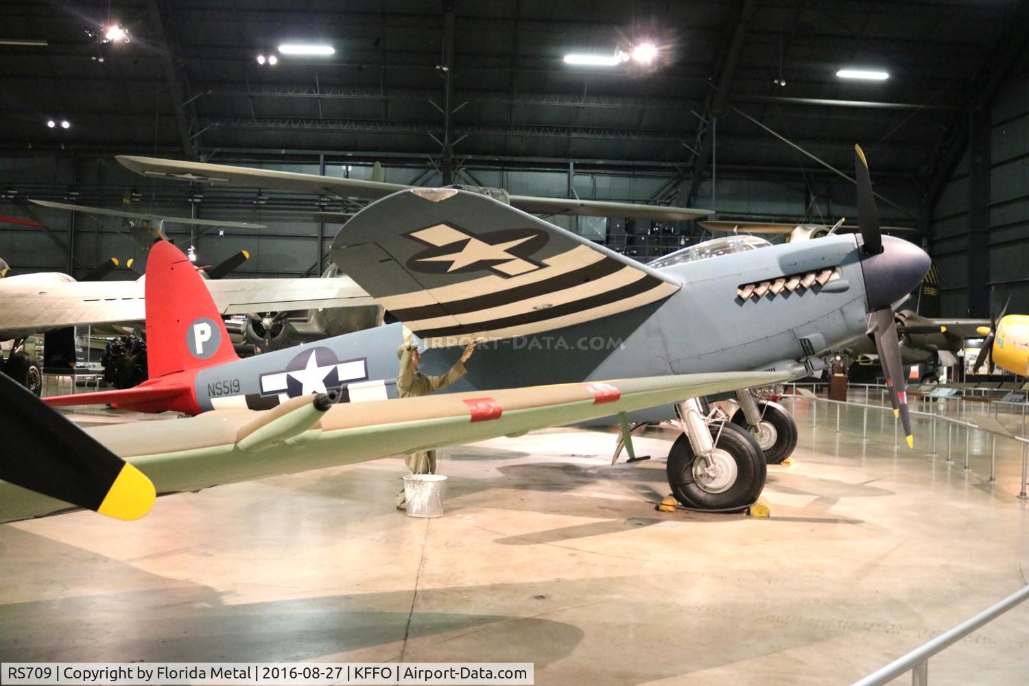 RS709, 1946 De Havilland DH-98 Mosquito B Mk.35 C/N Not found, Mosquito