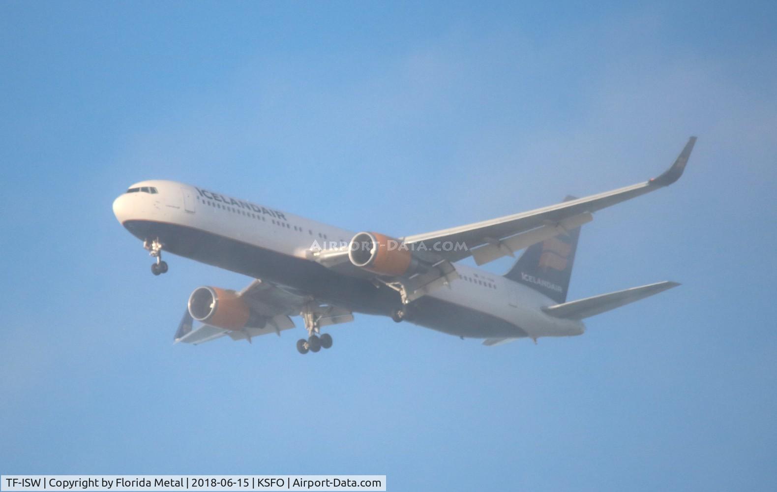 TF-ISW, 1997 Boeing 767-319/ER C/N 28745, Icelandair 767-300