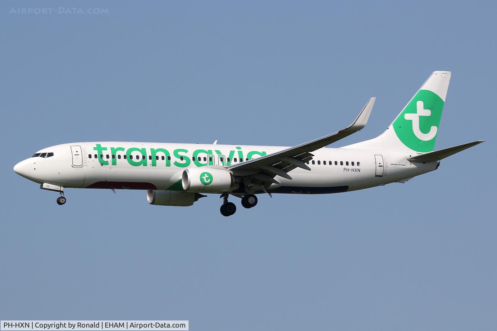 PH-HXN, 2018 Boeing 737-800 C/N 63623, at spl