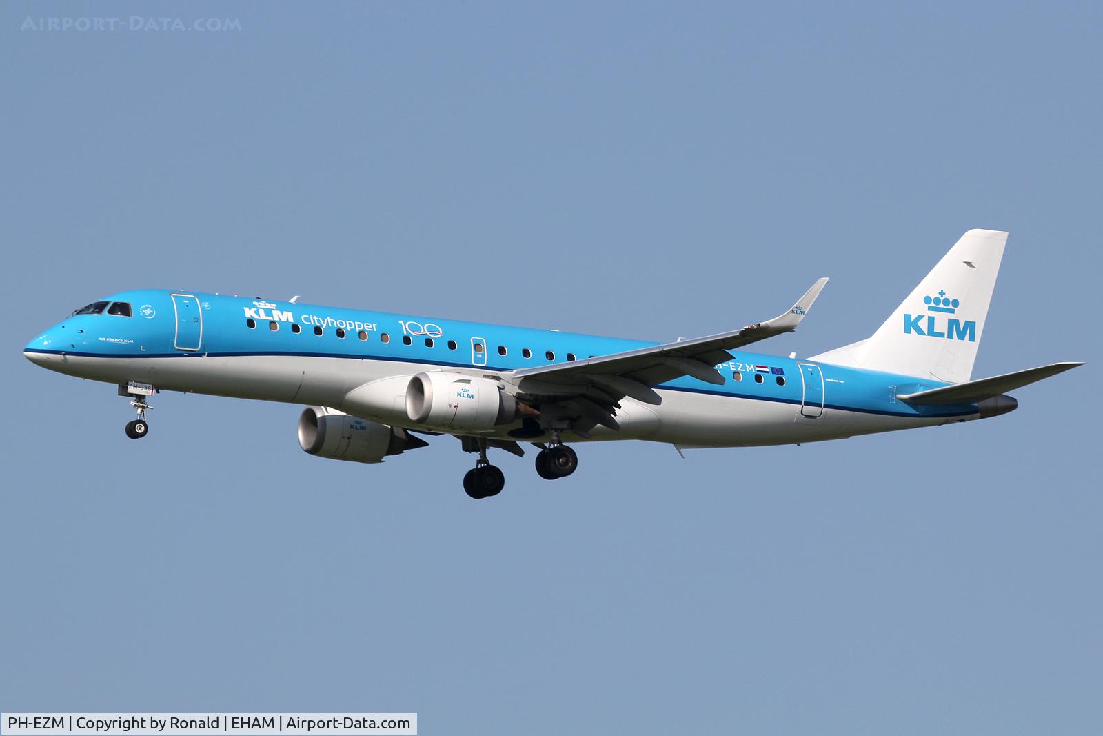 PH-EZM, 2010 Embraer 190LR (ERJ-190-100LR) C/N 19000338, at spl