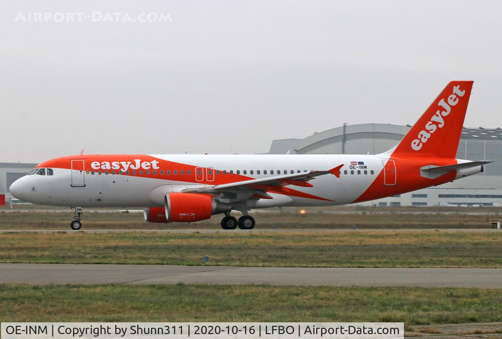 OE-INM, 2011 Airbus A320-214 C/N 4740, Taxiing holding point rwy 32R for departure
