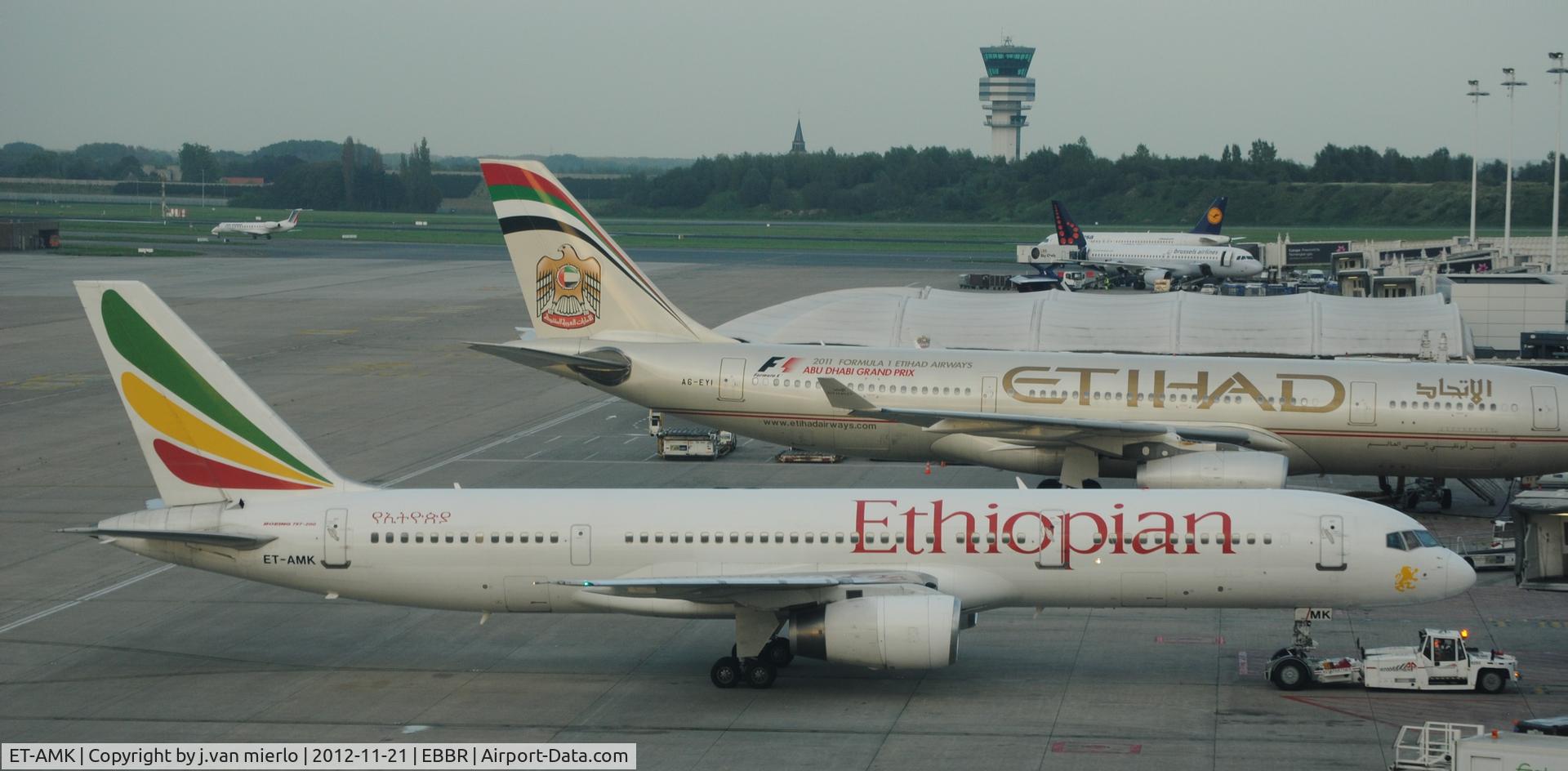 ET-AMK, 2001 Boeing 757-28A C/N 32449, Brussels