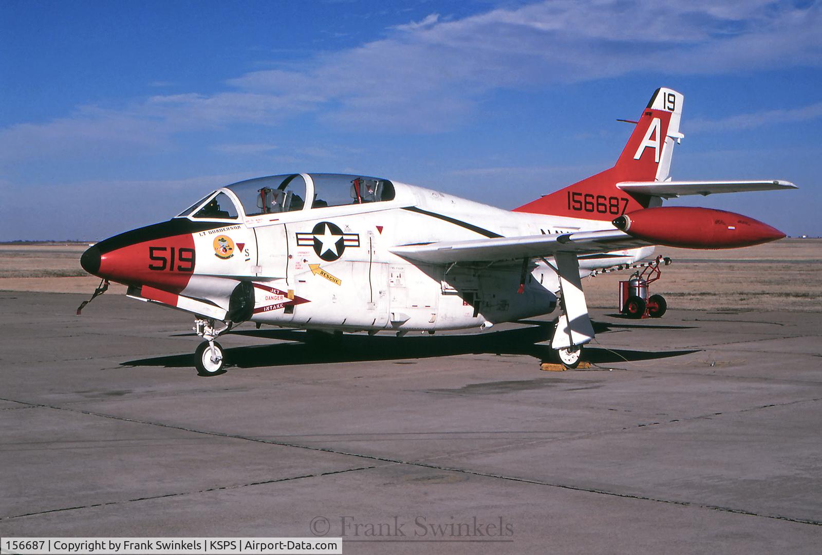 156687, North American T-2C Buckeye C/N 318-2, R.O.N. at Sheppard AFB, TX
Scan from slide