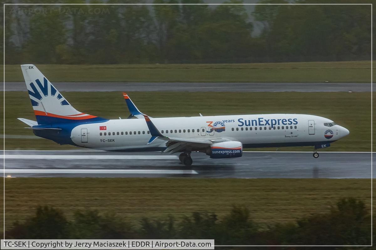 TC-SEK, 2015 Boeing 737-8HC C/N 61172, 2015 Boeing 737-8HC, c/n: 61172