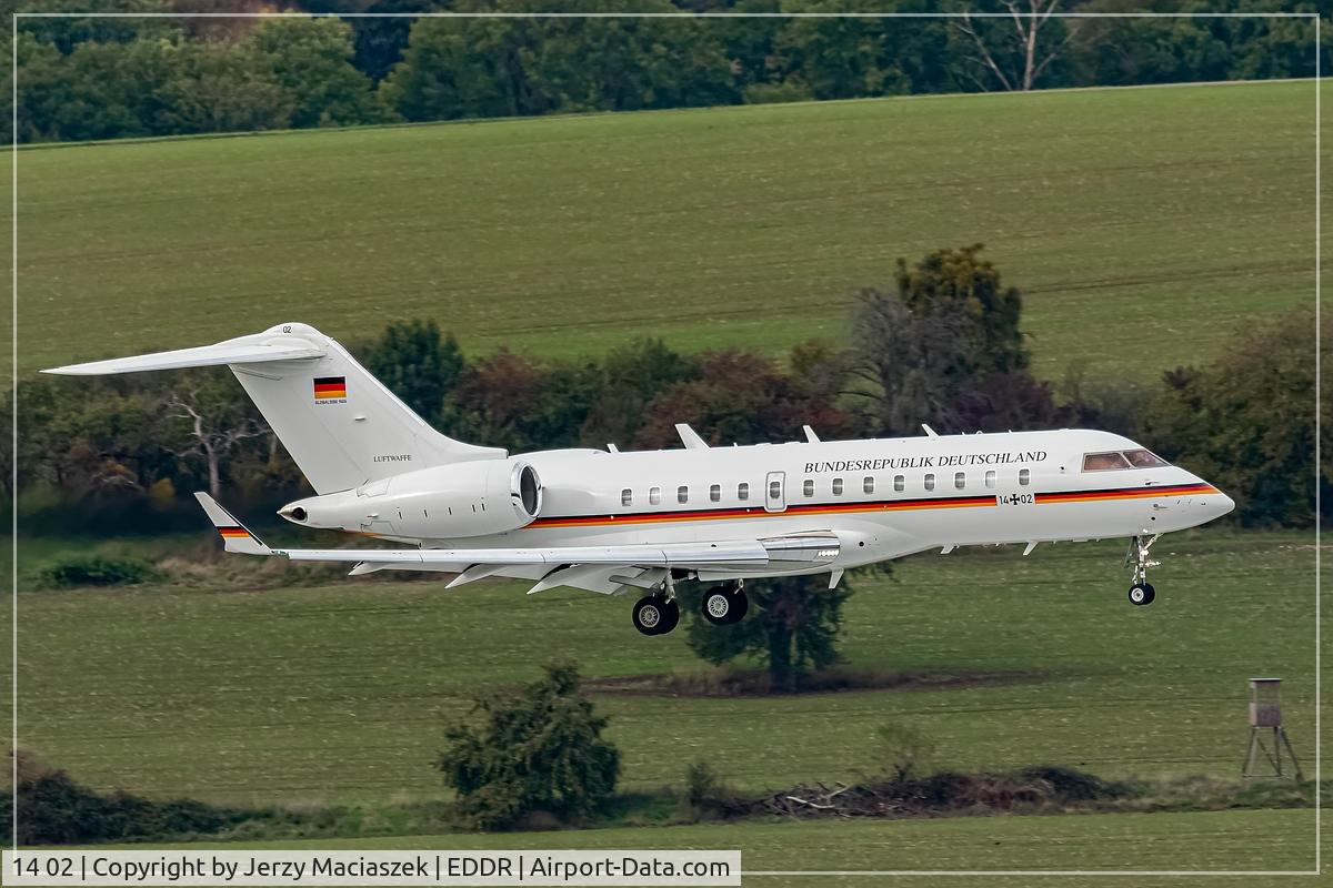 14 02, 2010 Bombardier BD-700-1A11 Global 5000 C/N 9404, Bombardier BD-700-1A11 Global 5000, c/n: 9404