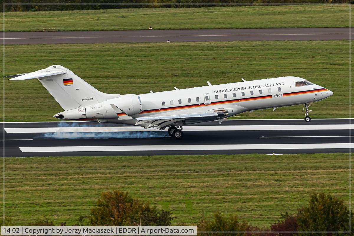 14 02, 2010 Bombardier BD-700-1A11 Global 5000 C/N 9404, Bombardier BD-700-1A11 Global 5000, c/n: 9404