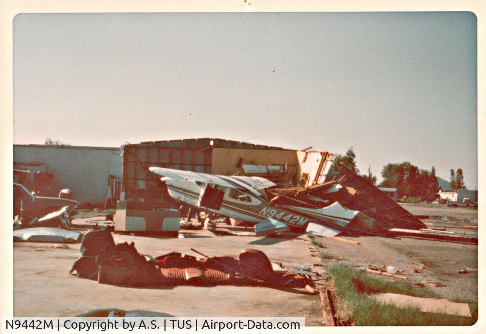 N9442M, Cessna T210K Turbo Centurion C/N 21059342, Back in 70's