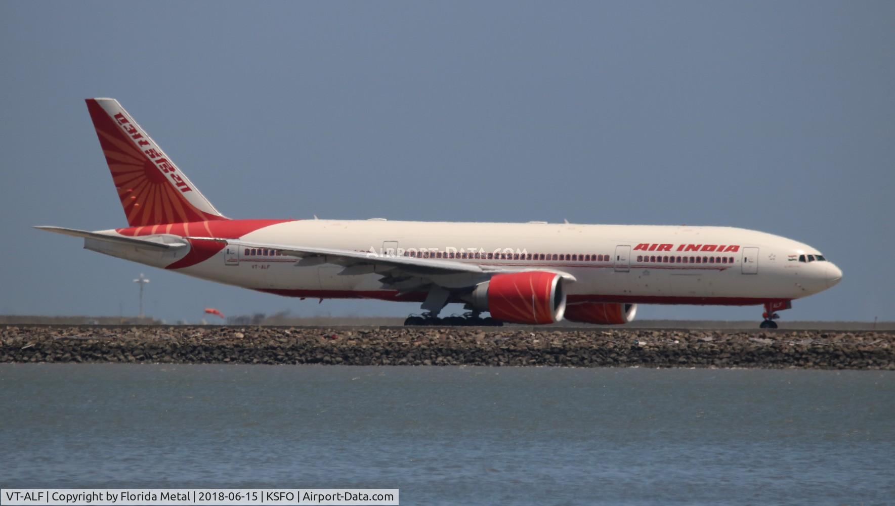 VT-ALF, 2009 Boeing 777-237/LR C/N 36305, Air India