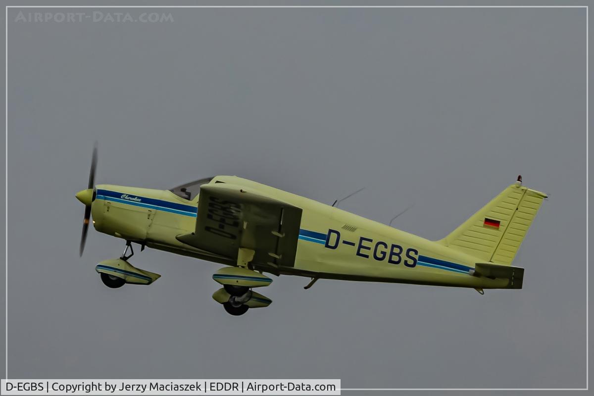 D-EGBS, 1972 Piper PA-28-140 Cherokee E C/N C0487, 1972 Piper PA-28-140 Cherokee E,