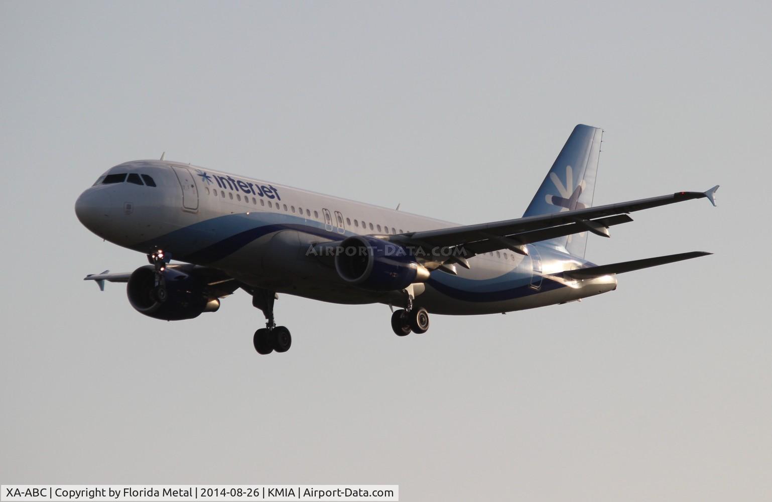 XA-ABC, 2008 Airbus A320-214 C/N 3690, Interjet A320