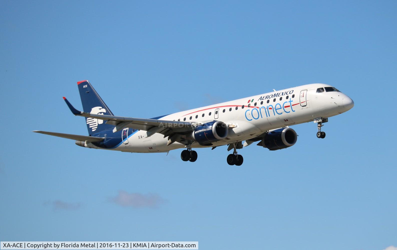 XA-ACE, 2012 Embraer 190AR (ERJ-190-100IGW) C/N 19000518, Aeromexico E190AR