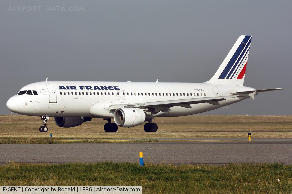 F-GFKT, 1991 Airbus A320-211 C/N 0188, at cdg