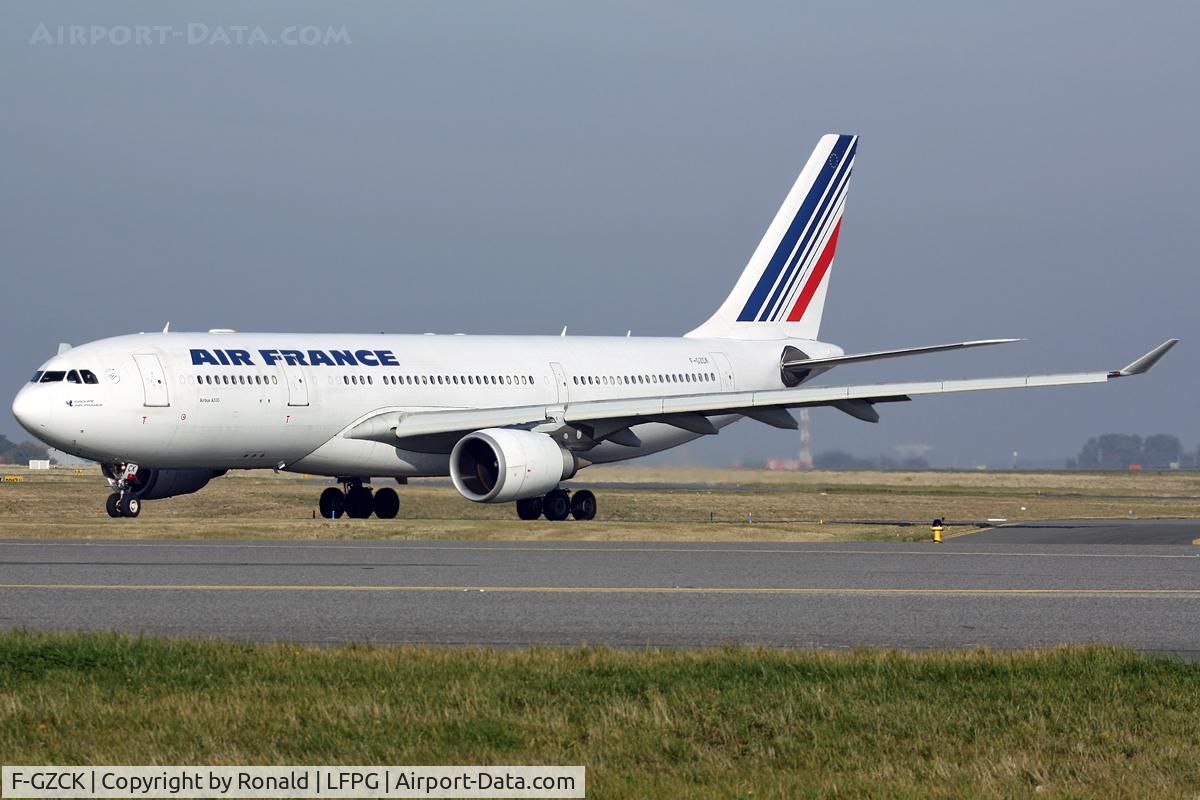 F-GZCK, 2003 Airbus A330-203 C/N 516, at cdg