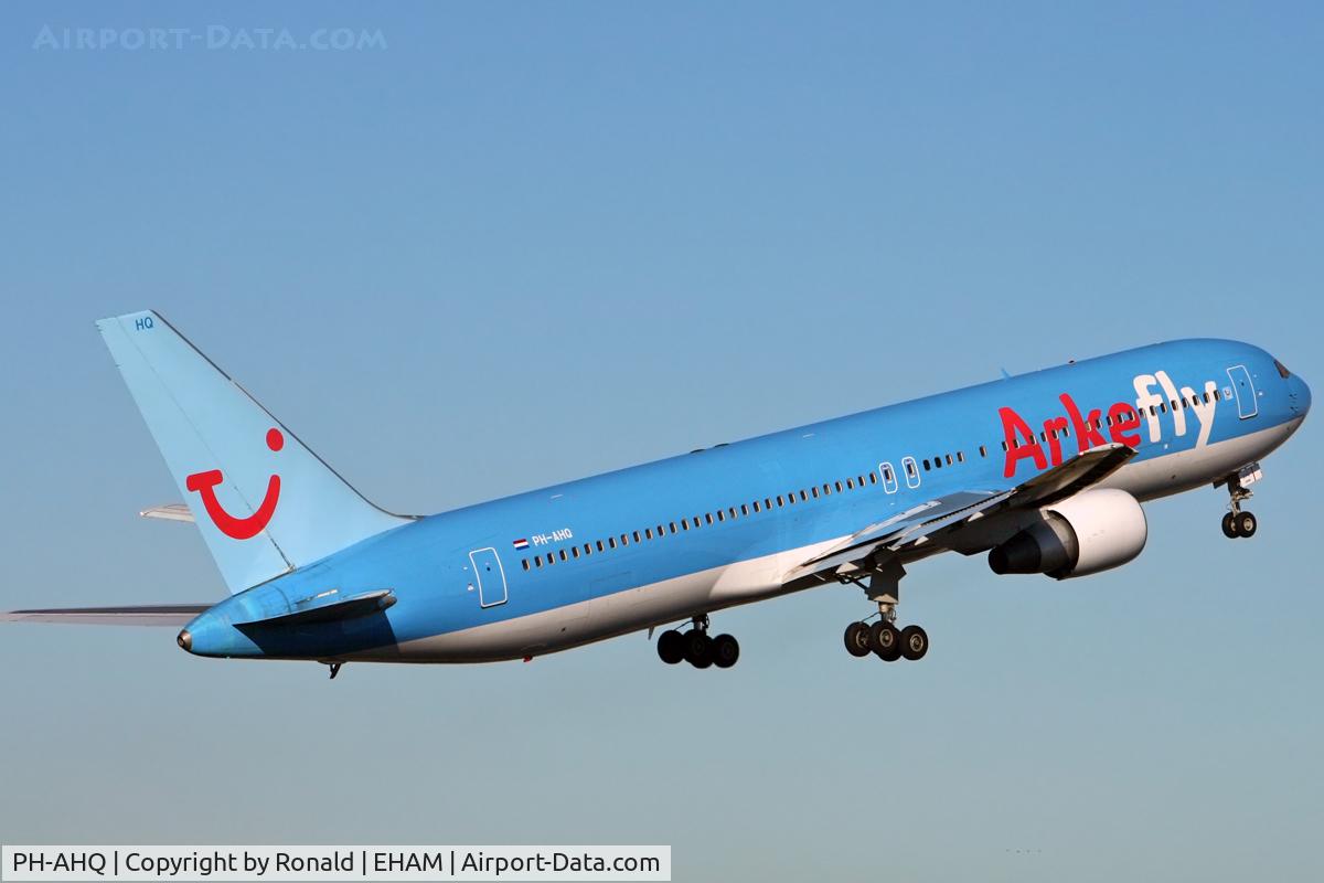 PH-AHQ, 1990 Boeing 767-383 C/N 24477, at spl