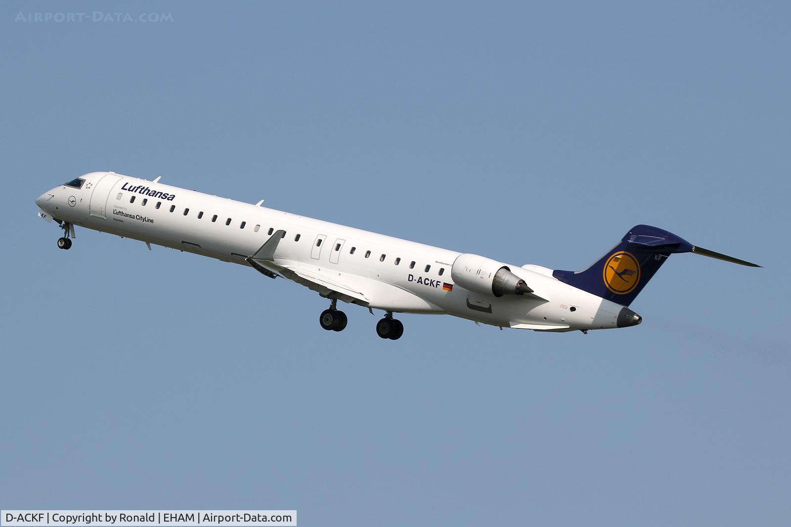 D-ACKF, 2006 Bombardier CRJ-900LR (CL-600-2D24) C/N 15083, at spl