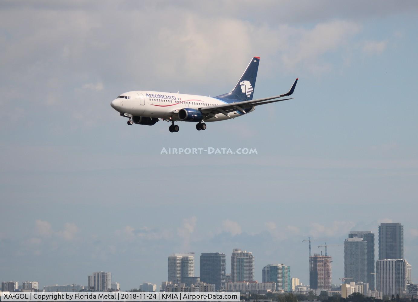 XA-GOL, 2006 Boeing 737-752 C/N 35785, Aeromexico 737-700
