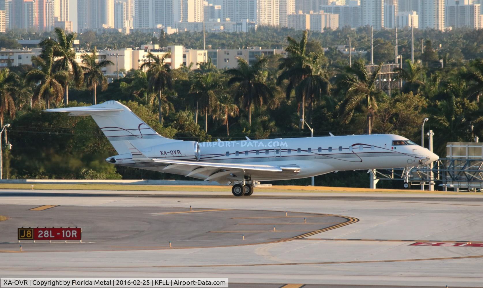 XA-OVR, 2013 Bombardier BD 700-1A10 Global 6000 C/N 9564, Global 6000