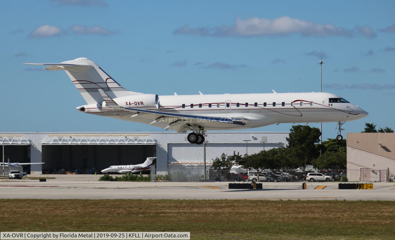 XA-OVR, 2013 Bombardier BD 700-1A10 Global 6000 C/N 9564, Global 6000