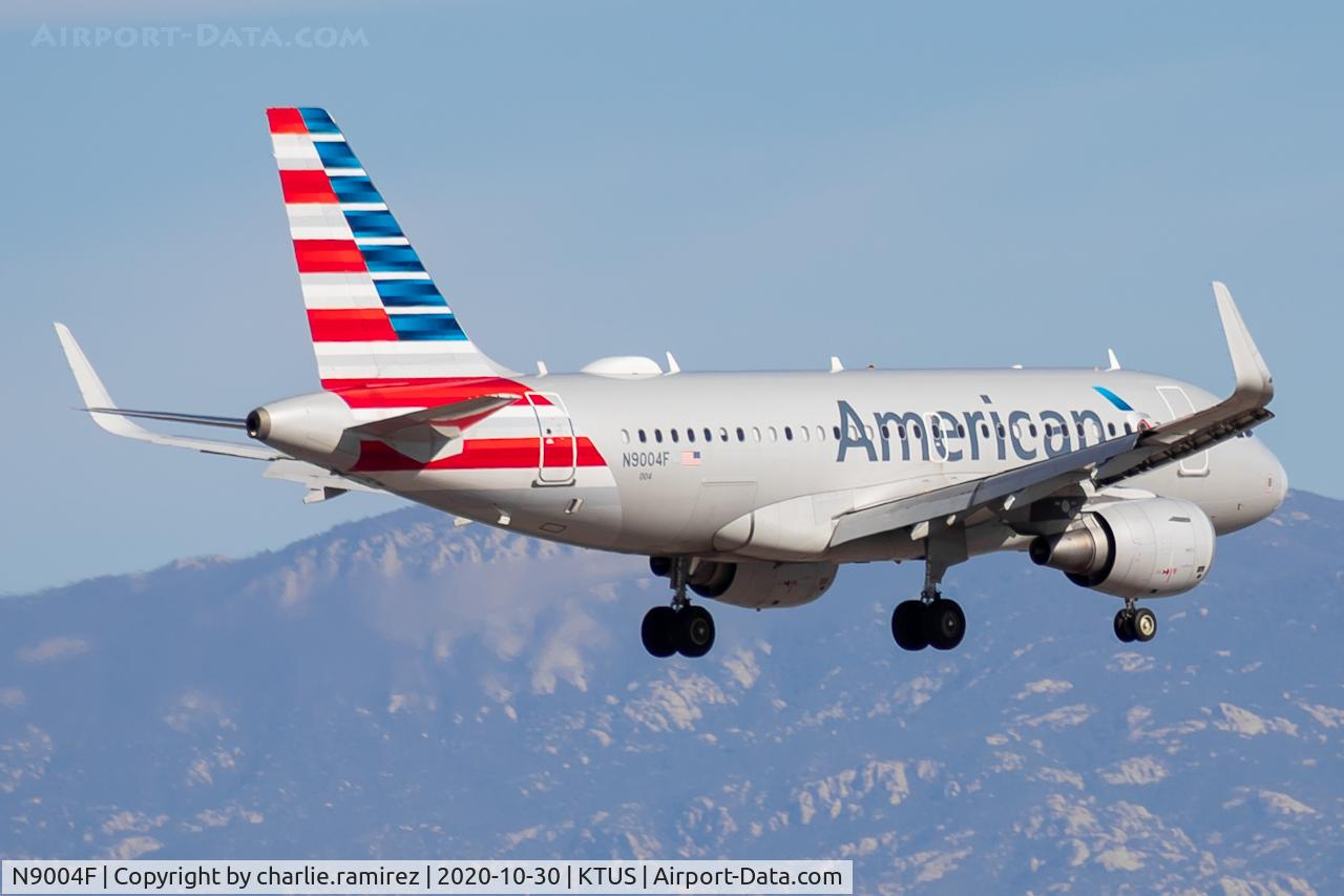 N9004F, 2013 Airbus A319-115 C/N 5745, N9004F on short final for runway 11L