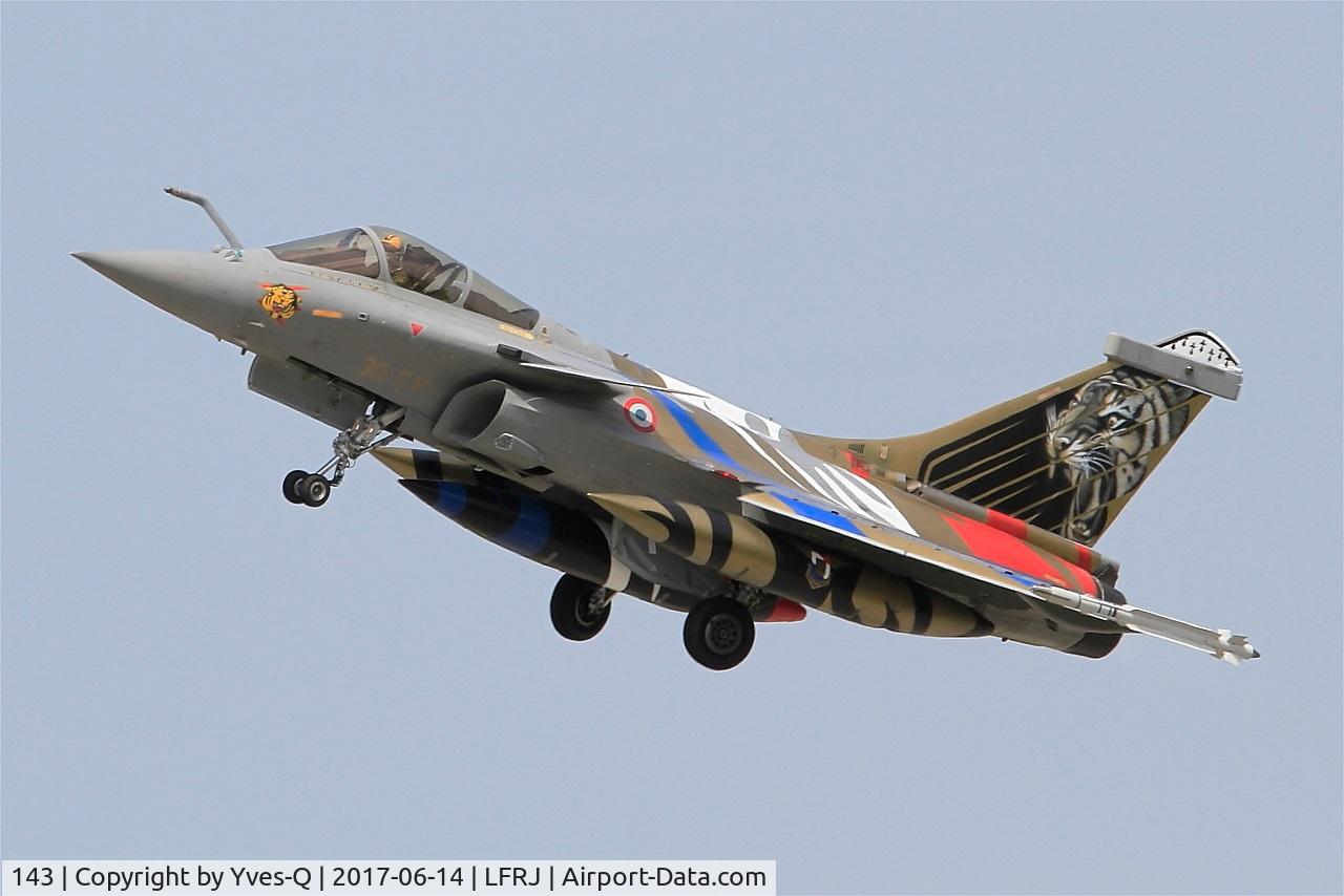 143, 2013 Dassault Rafale C C/N 143, Dassault Rafale C, Take off rwy 26, Landivisiau Naval Air Base (LFRJ) Tiger Meet 2017