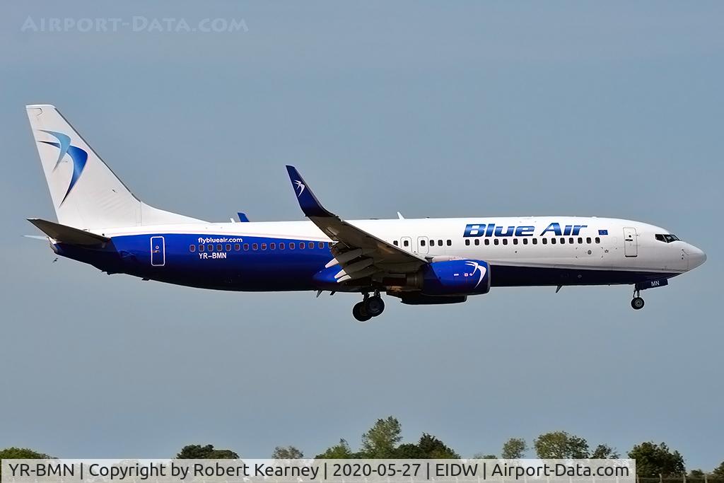 YR-BMN, 2011 Boeing 737-82R C/N 40728, Short final r/w 10