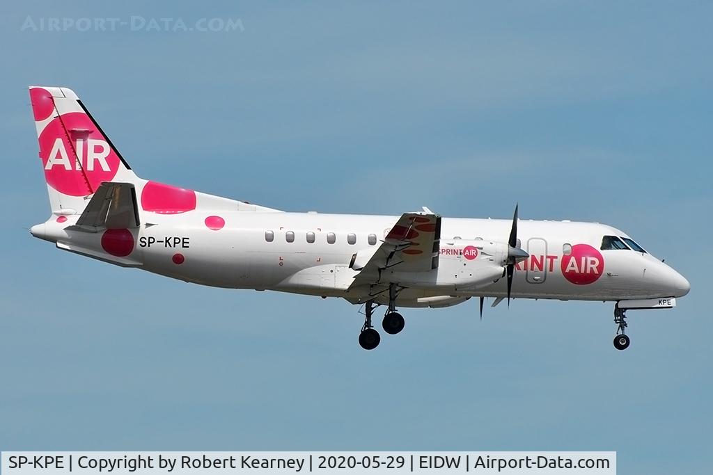 SP-KPE, 1988 Saab 340A C/N 340A-130, Short final r/w 10