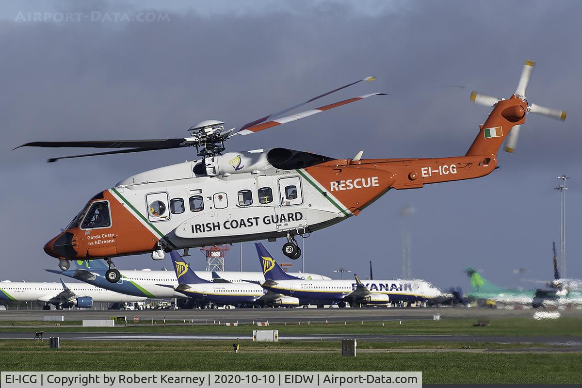 EI-ICG, 2011 Sikorsky S-92A C/N 920150, Taking off r/w 28