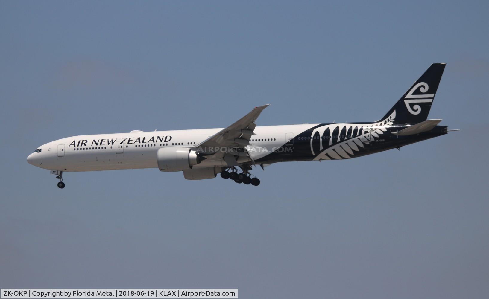 ZK-OKP, 2011 Boeing 777-306/ER C/N 39041, Air New Zealand 777-300