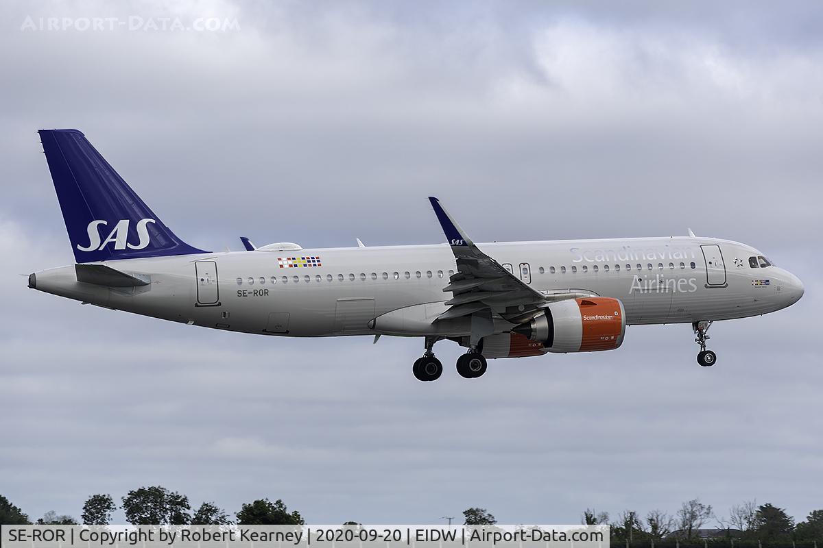 SE-ROR, 2019 Airbus A320-251N C/N 8949, Short final r/w 10