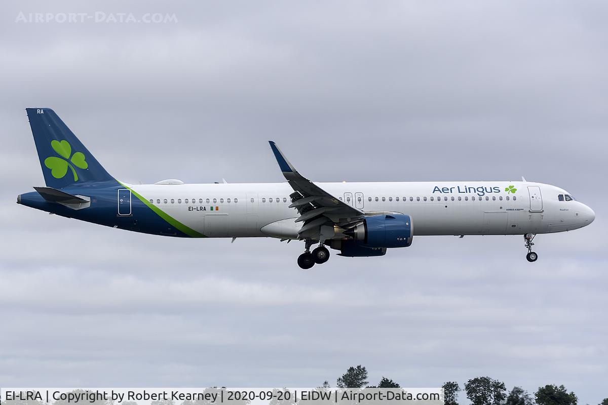 EI-LRA, 2019 Airbus A321-251NX C/N 8887, Short final r/w 10