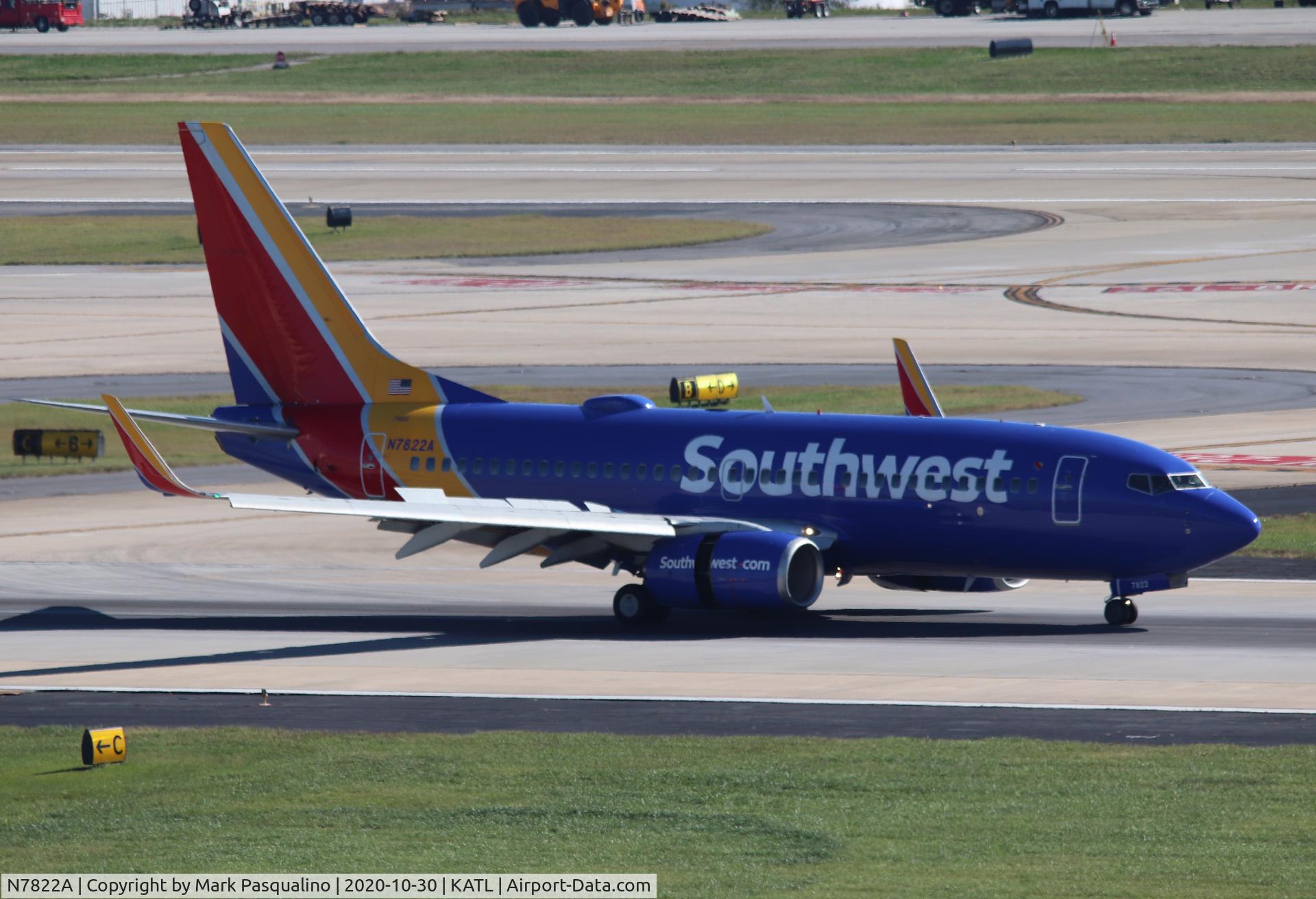 N7822A, 2001 Boeing 737-76N C/N 32596, Boeing 737-76N