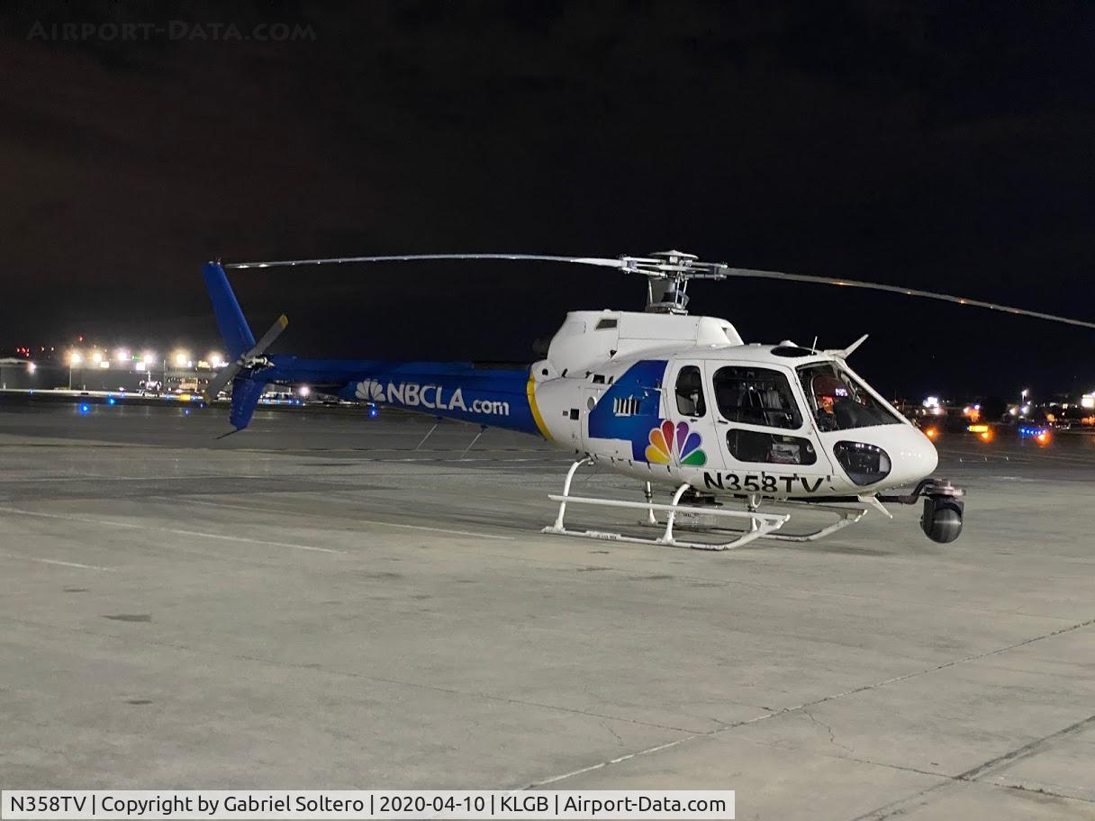 N358TV, 2004 Eurocopter AS-350B-2 Ecureuil Ecureuil C/N 3788, Newschopper 4 Alpha taking a dinner break at Long Beach Airport