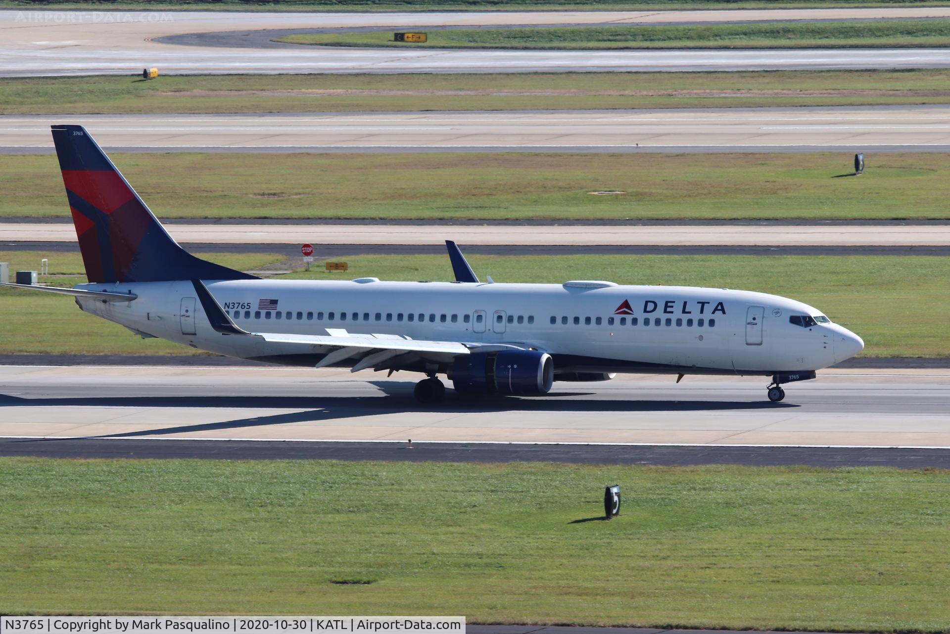 N3765, 2001 Boeing 737-832 C/N 30819, Boeing 737-832