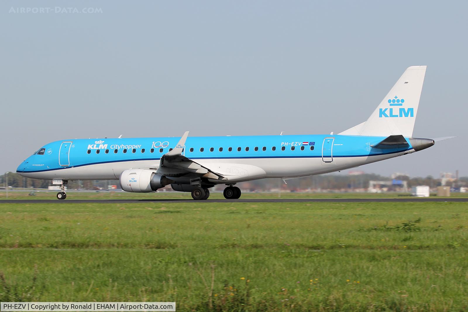 PH-EZV, 2012 Embraer 190LR (ERJ-190-100LR) C/N 19000528, at eham
