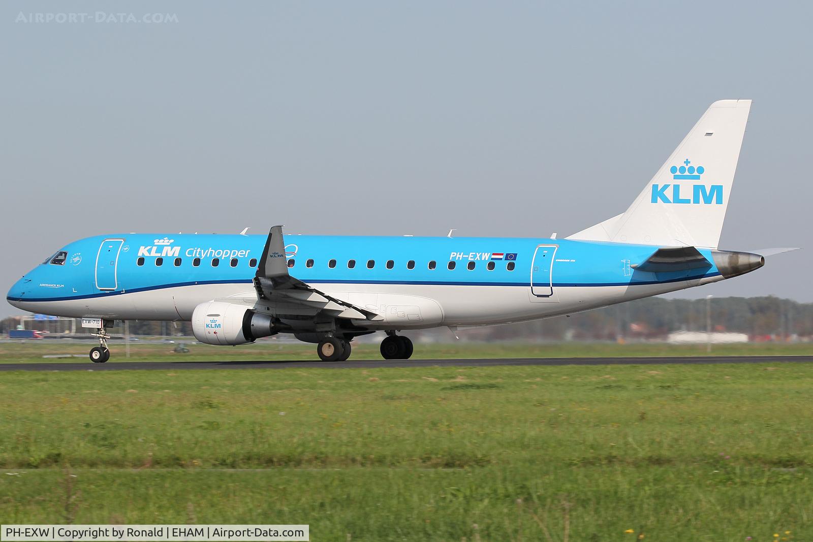 PH-EXW, 2018 Embraer ERJ-175STD (ERJ-170-200) C/N 17000710, at spl