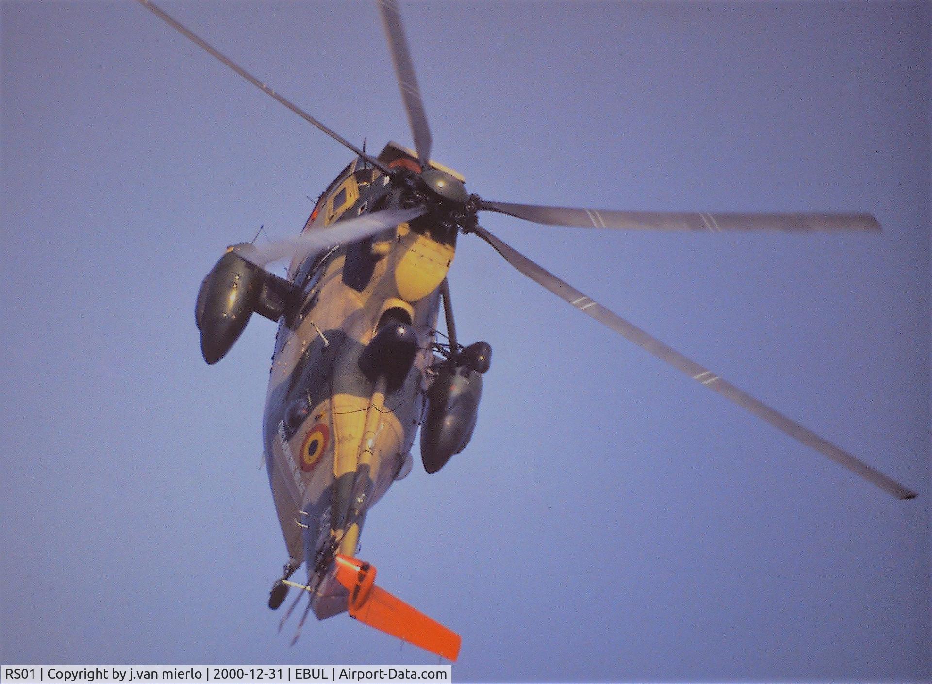 RS01, 1976 Westland Sea King Mk.48 C/N WA831, Ursel air show '95 scan from slide