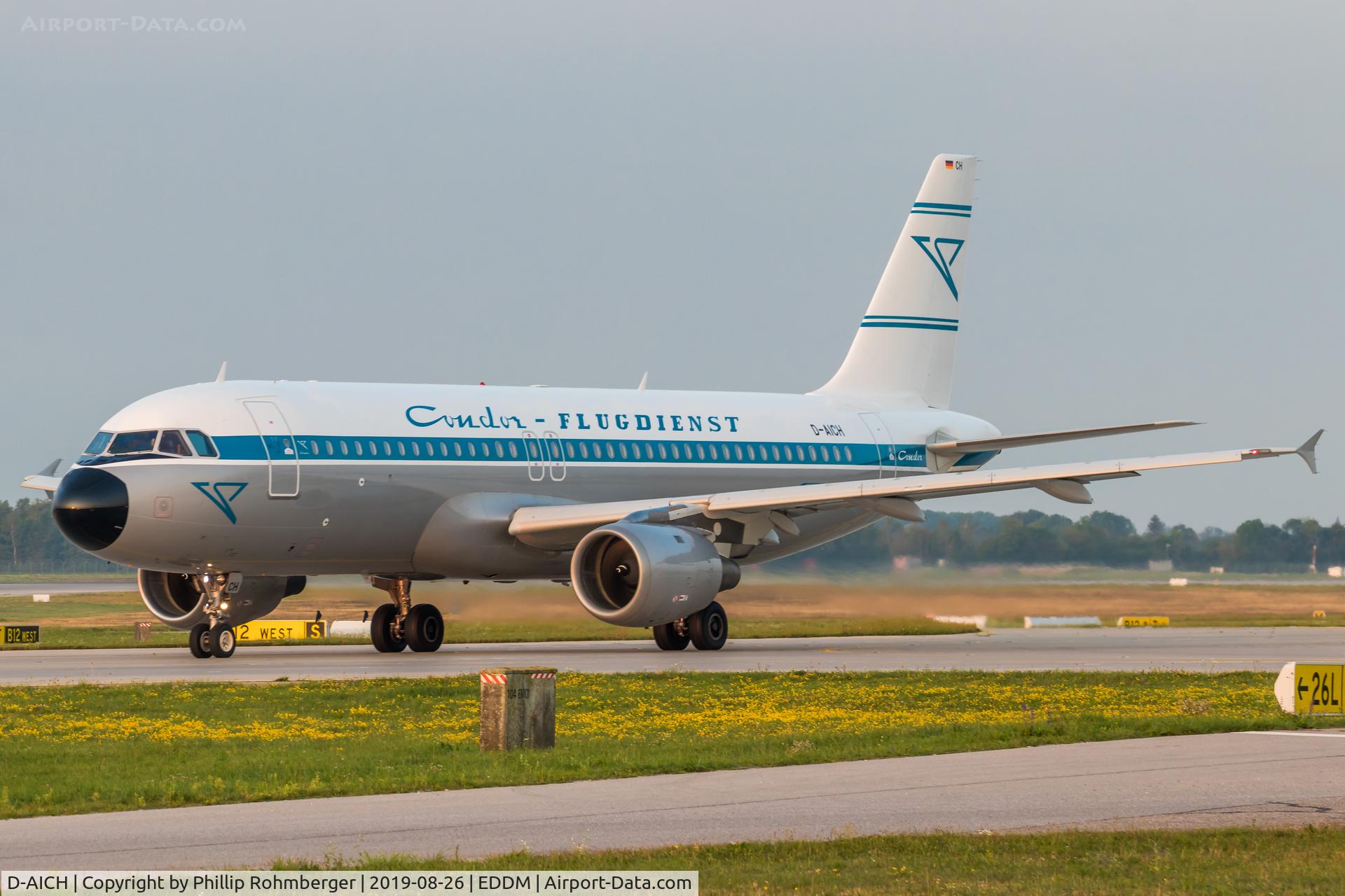 D-AICH, 1999 Airbus A320-212 C/N 0971, taxiing at Munich Airport.
Condor Flugdienst retro c/s