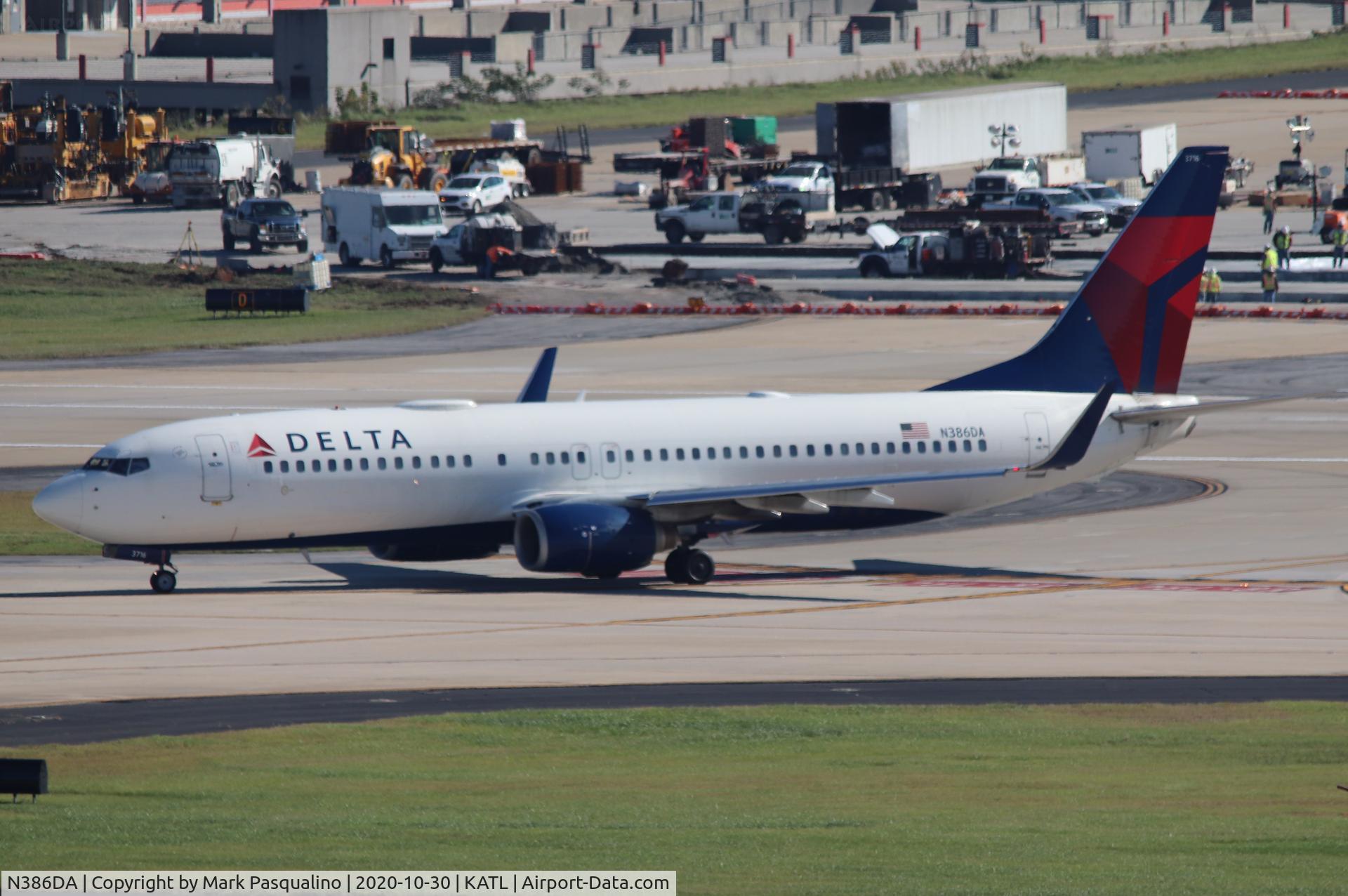 N386DA, 1999 Boeing 737-832 C/N 30373, Boeing 737-832