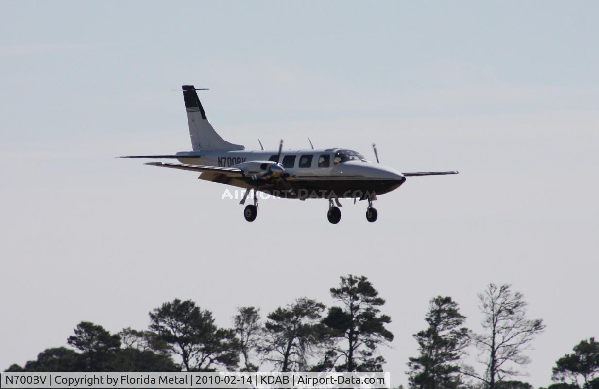 N700BV, 1977 Smith Aerostar 601P C/N 61P-0448-171, DAB Spotting 2010